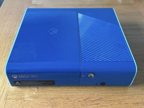 Xbox 360 blue console - blue,