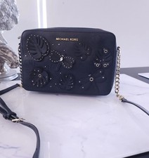 Michael Kors Jet Set bag