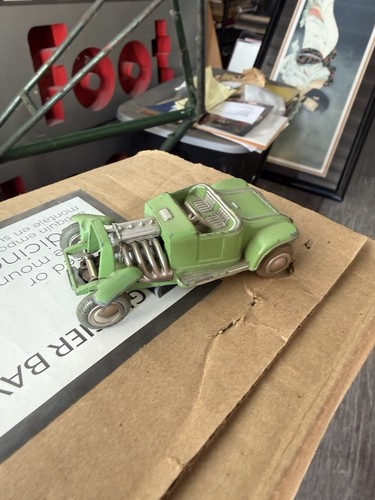 Schuco windup 1932 ford hot - schuco,