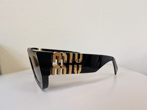 Authentic miu smu09w - authentic,