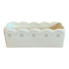 White Scalloped Ceramic