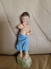 Burmah 3068 Royal Worcester Freda Doughty 1957. Renovated with traces of...