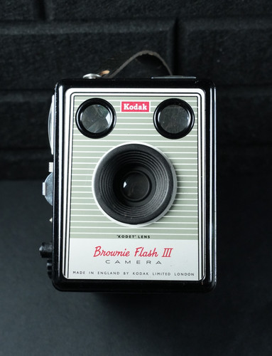 Kodak brownie flash iii - kodak,