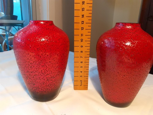 Pair vintage red - red, and