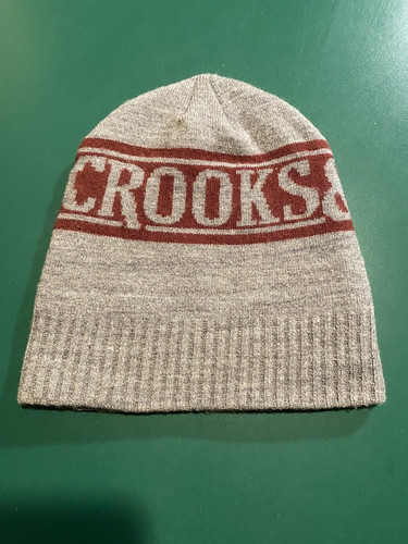 Crooks castles beanie - &,