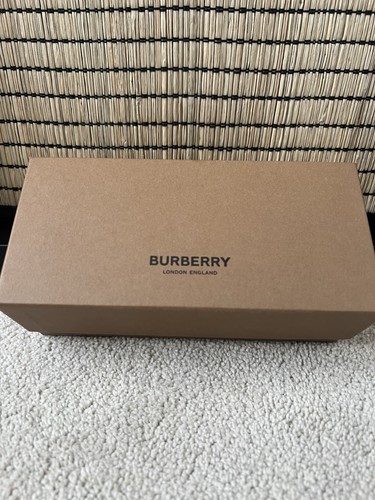 Empty burberry spectacles - burberry,