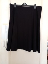 Ladies Skirt From Damart Size 24 Elasticated Waist Excellent Condition