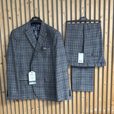 Next Two Pieces Men’s