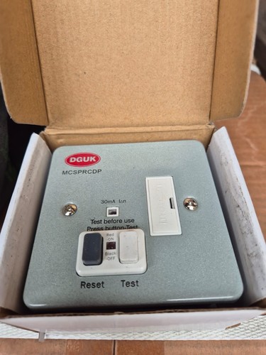 Rcd fused connection - d,