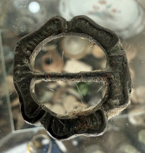 Rare tudor rose annular - tudor,
