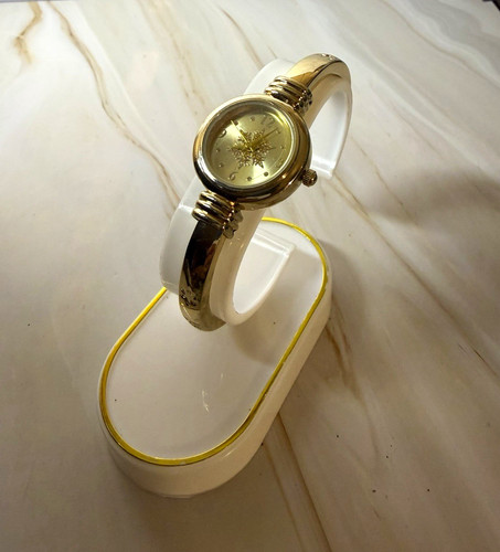 Women quartz analog dress - women’s,