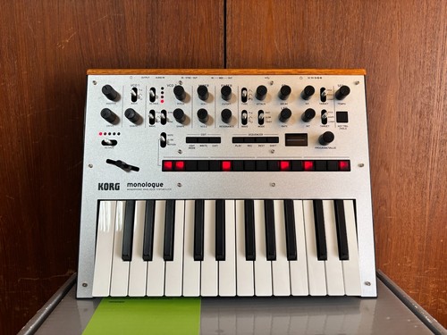 Korg monologue silver - korg, monologue-silver