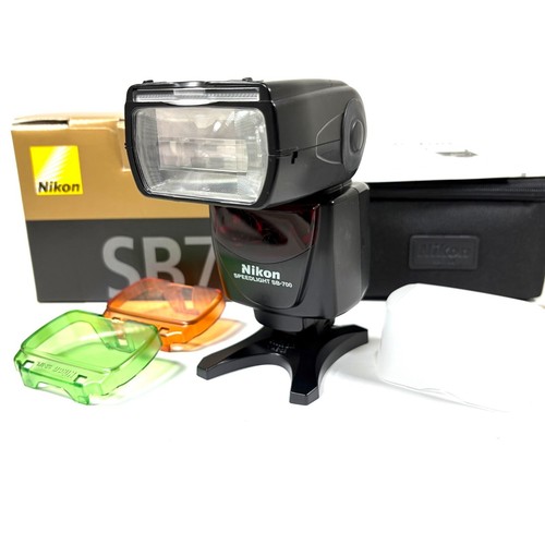 Nikon speedlight 700 shoe - speedlight, sb-700