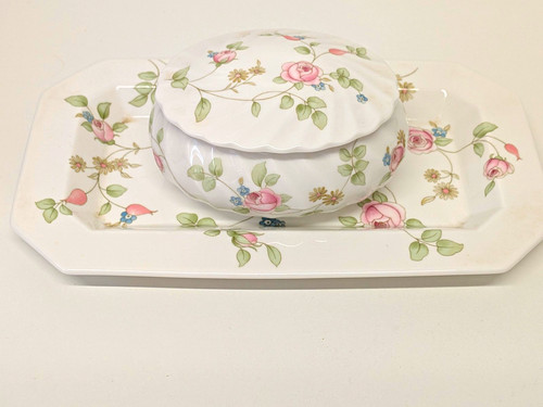 Wedgwood rosehip bone china - wedgwood,