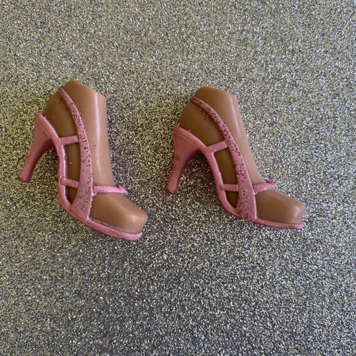 Bratz doll clothes step out - clothes,