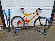 Retro Vintage Proflex Beast