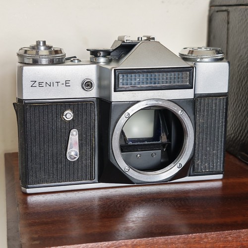 Vintage soviet zenit camera - soviet, zenit-e