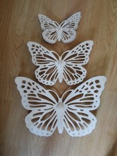 Next Set of Three 3D White