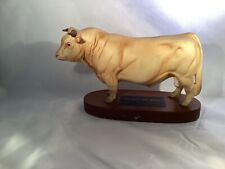 BESWICK VINTAGE CHAROLAIS BULL ON PLINTH ,, EXCELLENT CONDITION ( MATT)