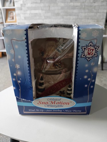 Christmas snow globe musical - snow,