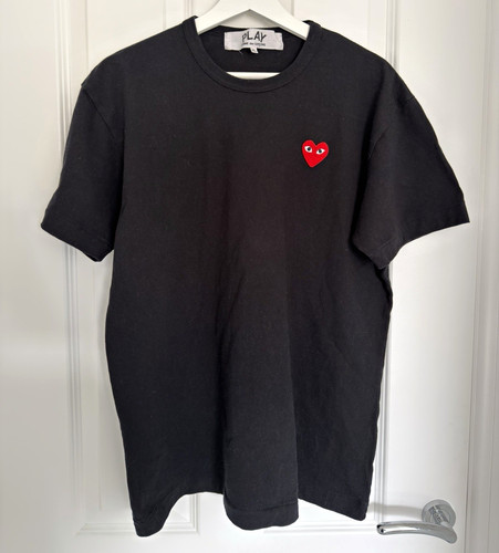 Comme des garçons play - comme,