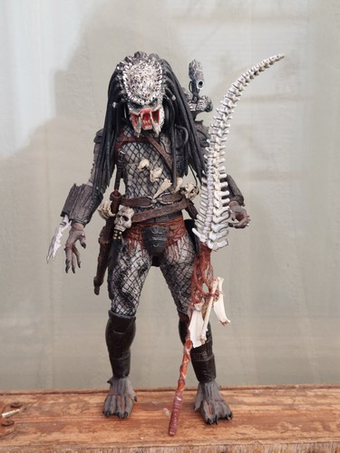 Neca predator figure - neca,