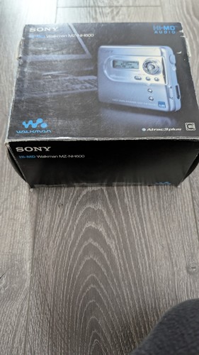 Sony walkman nh600 - sony,