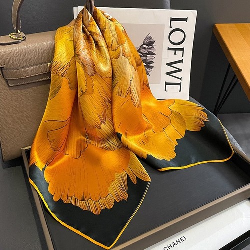 100 mulberry silk square - 100%,