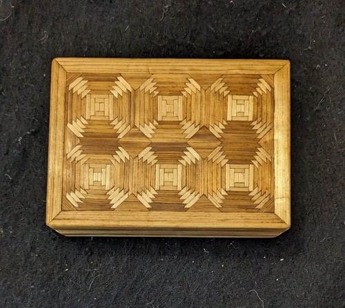 Straw marquetry trinket box - trinket,