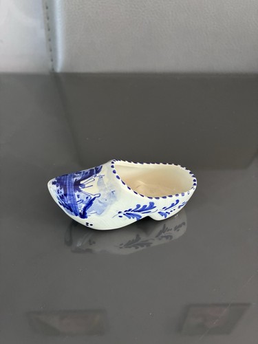 Delft vintage blue ceramic - delft,