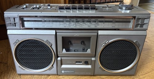 Hitachi trk 7100e vintage - hitachi,