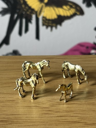 4pcs gold toned mini - gold, horse