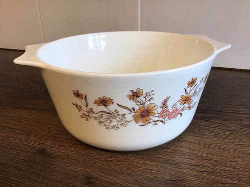 Pyrex large casserole - casserole, dish