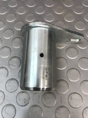 Wacker neuson dumper hinge - , pin