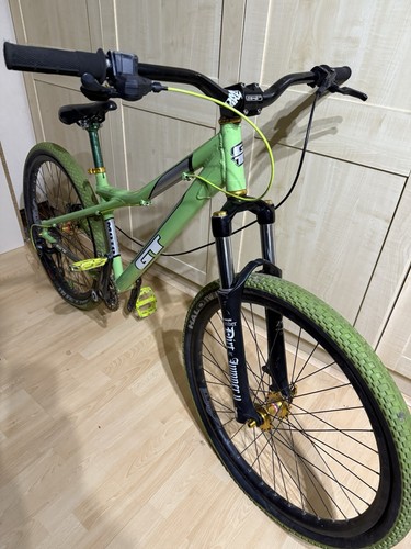 Moto retro freeride - retro, freeride/jump