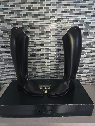 Beautiful petrie dressage - beautiful,