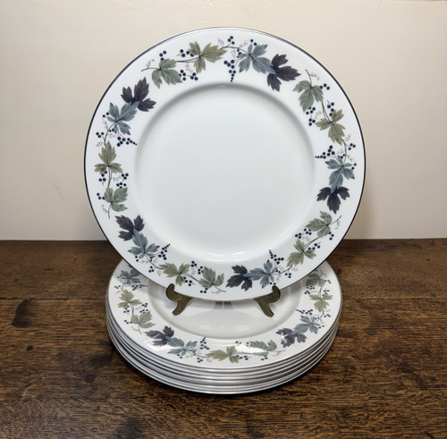 Royal doulton set - royal,