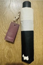 ⭐️  Radley London compact