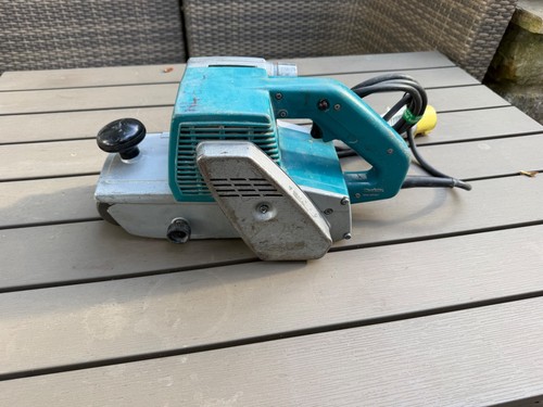 Makita 9401 corded belt sander - corded,