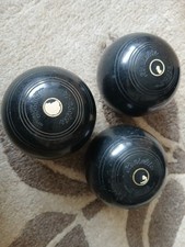 Henselite  Lawn Bowls X3