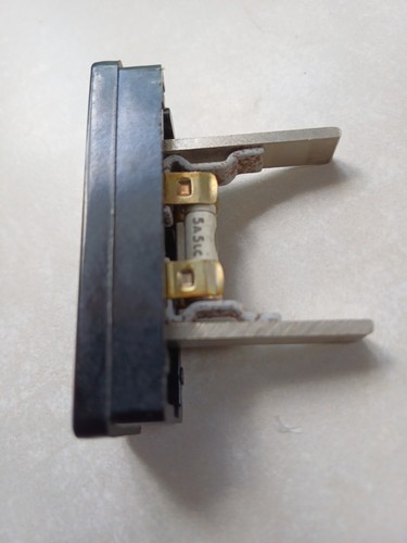 Mem memera 240v fuse - mem, 5a