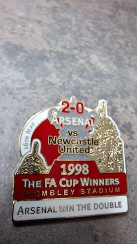 Arsenal newcastle united pin - arsenal, v