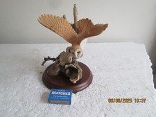 FLYING  BARN OWL ON TREE  'W' ON BASE      see des.