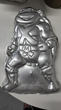 Wilton Michelangelo Cake Tin 1990 Teenage Ninja Turtles