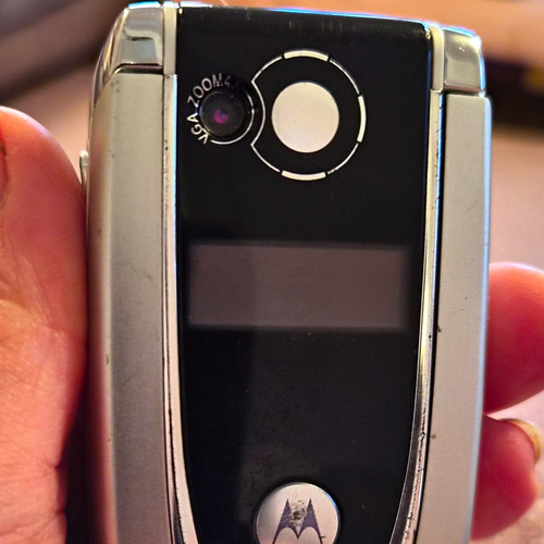 Motorola wilder v600 silver - wilder,