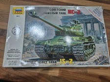 ZVEZDA 5011 IS-2 Stalin Soviet