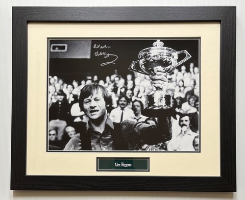 Alex higgins signed photo - higgins,