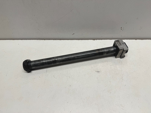 Rear wheel spindle aprilia rsv - spindle,