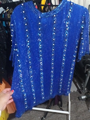 Ladies blue vintage beaded - vintage,