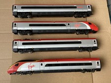 Hornby R2467X Virgin Trains Pendolino Digital Train Pack OO Gauge